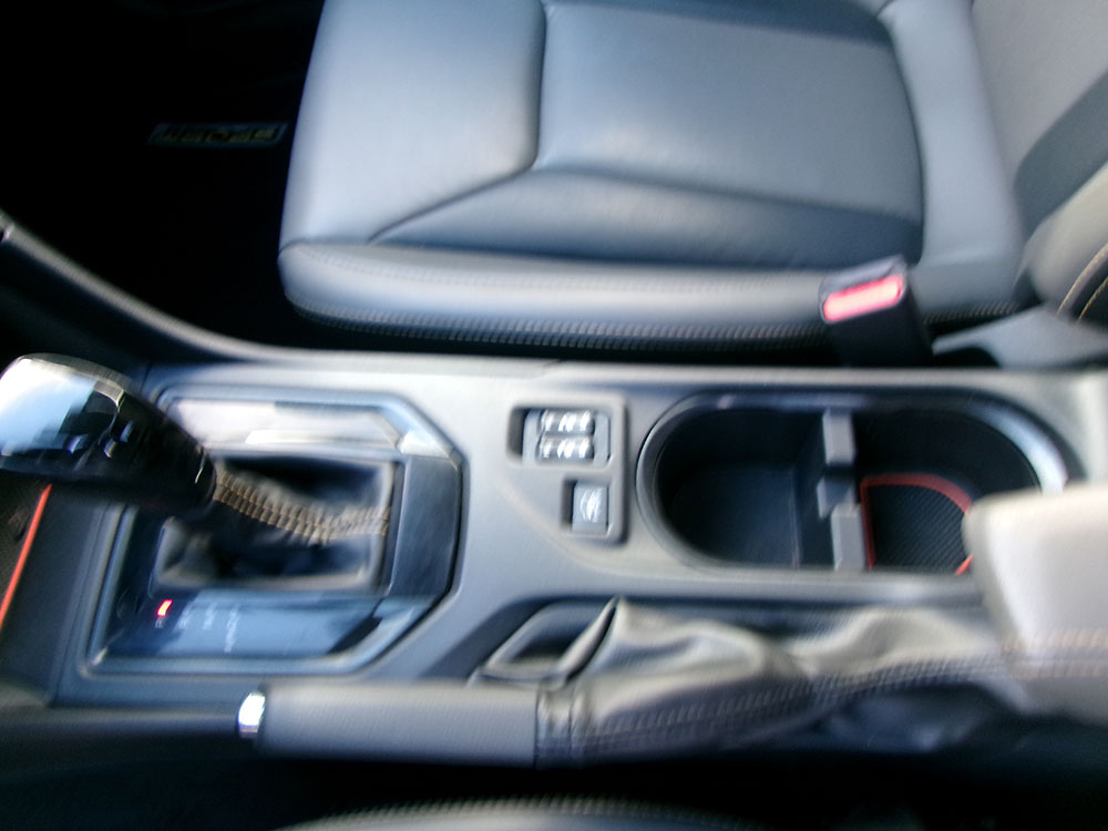 
								SUBARU CROSSTREK SPORT full									