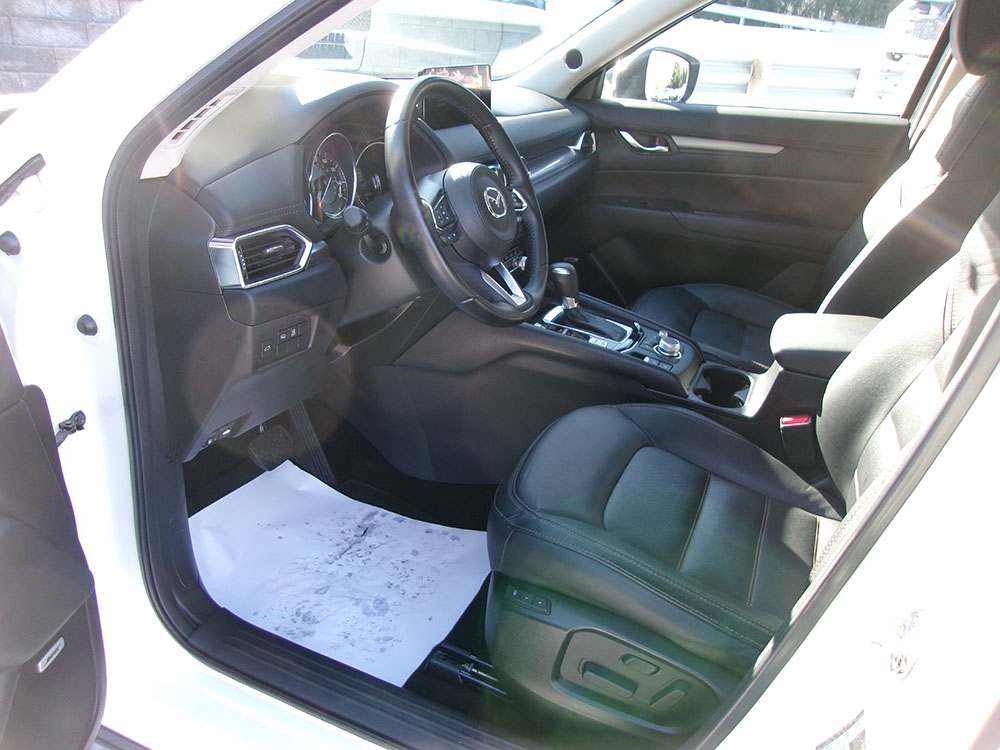 
								MAZDA CX-5 TOURING full									