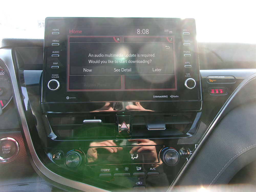 
								TOYOTA CAMRY XSE full									