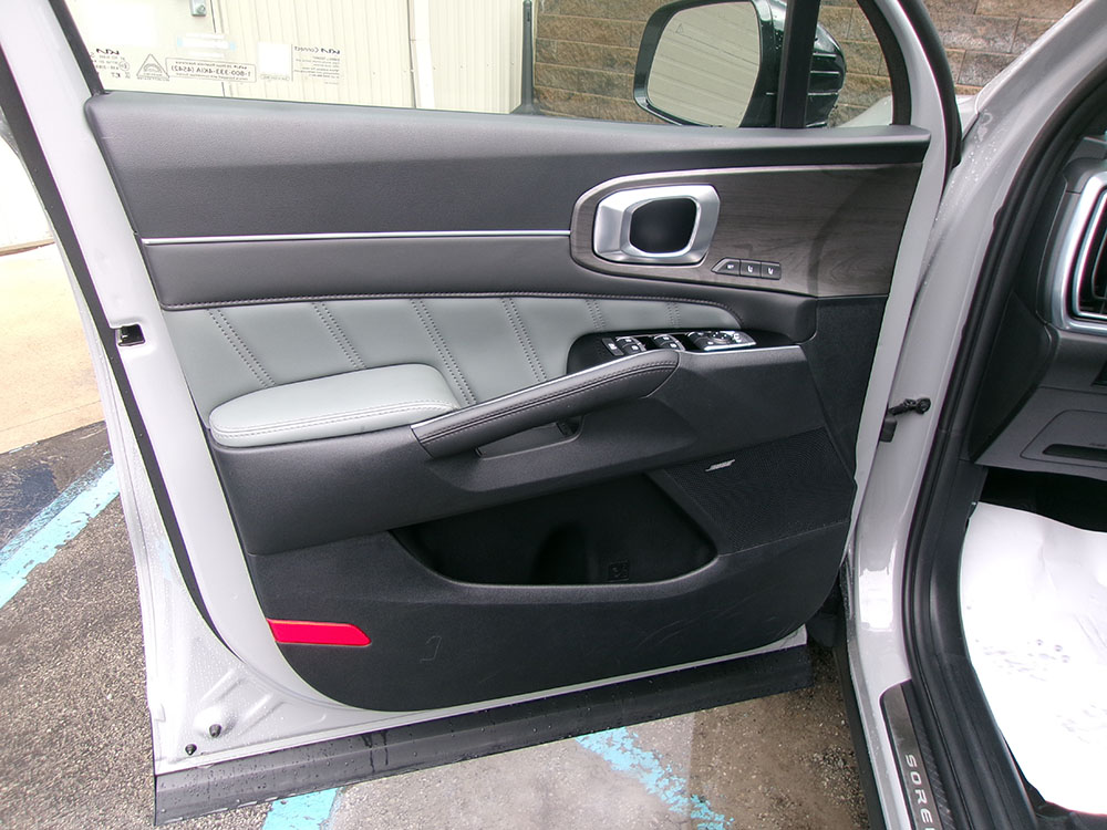 
								KIA SORENTO SX-P X-PRO full									