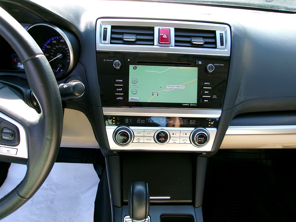 
								SUBARU LEGACY LIMITED full									