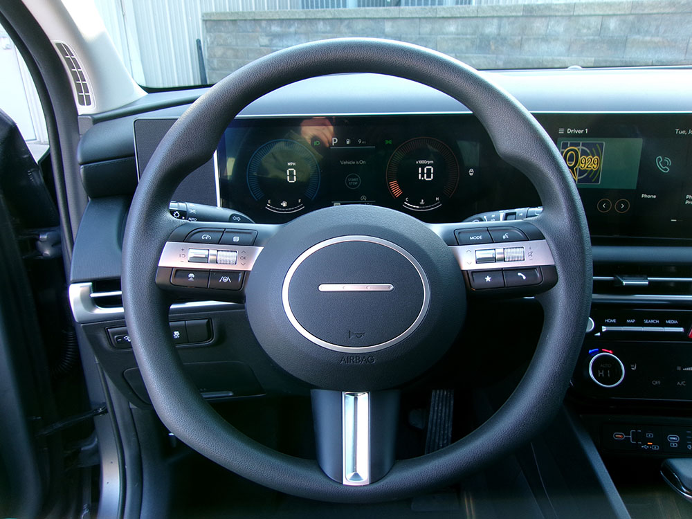 
								HYUNDAI TUCSON SEL full									