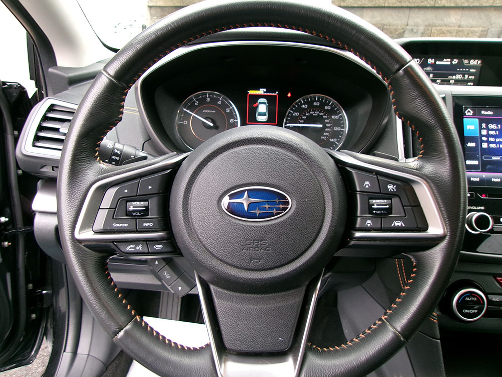 
								SUBARU CROSSTREK LIMITED full									