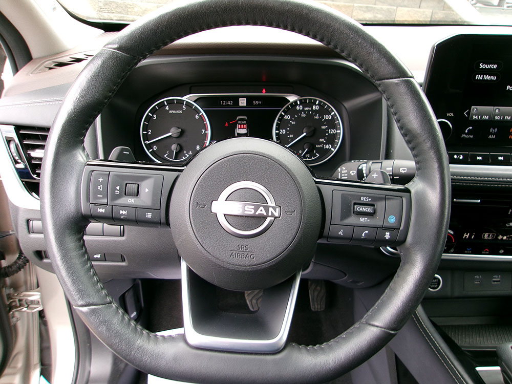 
								NISSAN ROGUE SL full									