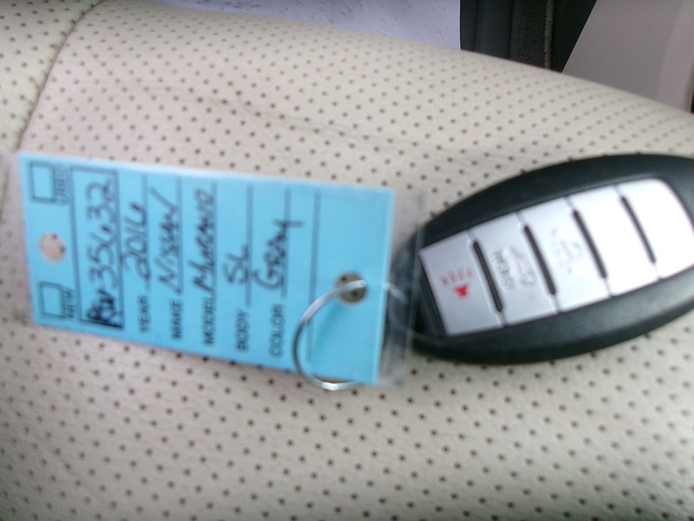 
								NISSAN MURANO SL full									