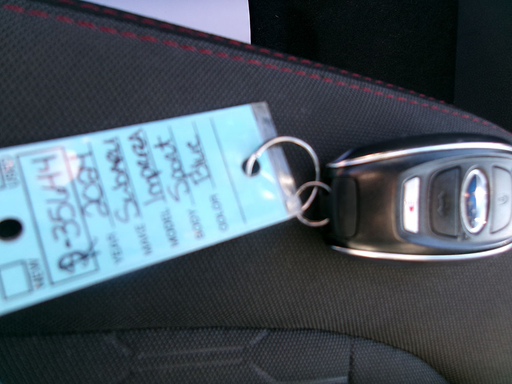 
								SUBARU IMPREZA SPORT full									