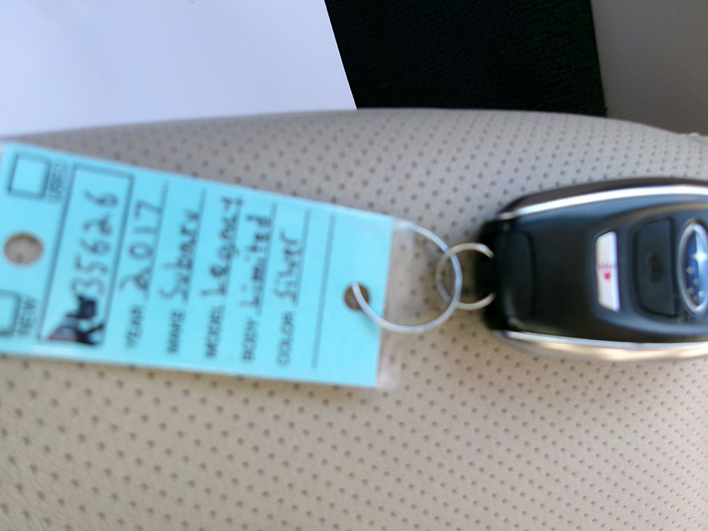 
								SUBARU LEGACY LIMITED full									