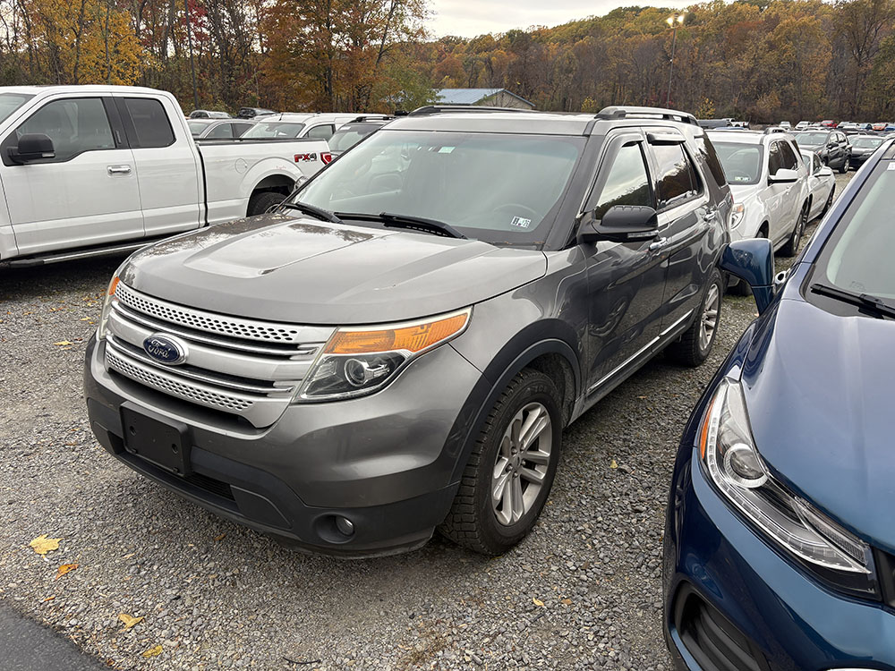 FORD EXPLORER XLT