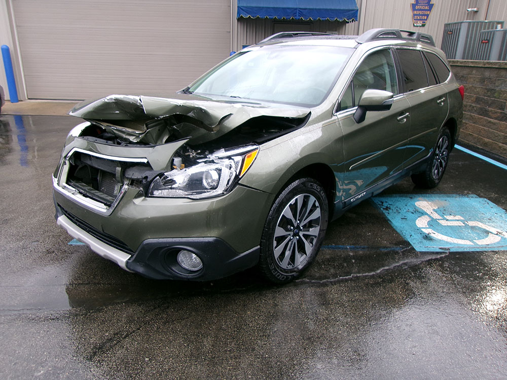 2017 Subaru Outback 2.5i Limited's photo