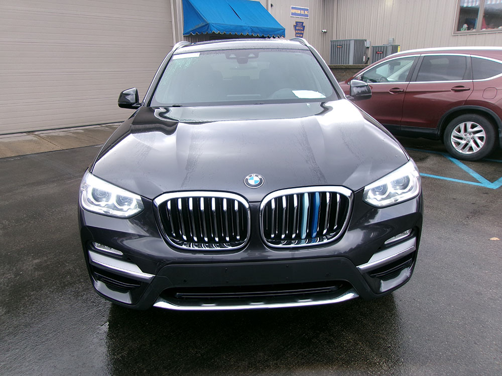 
								BMW X3 full									