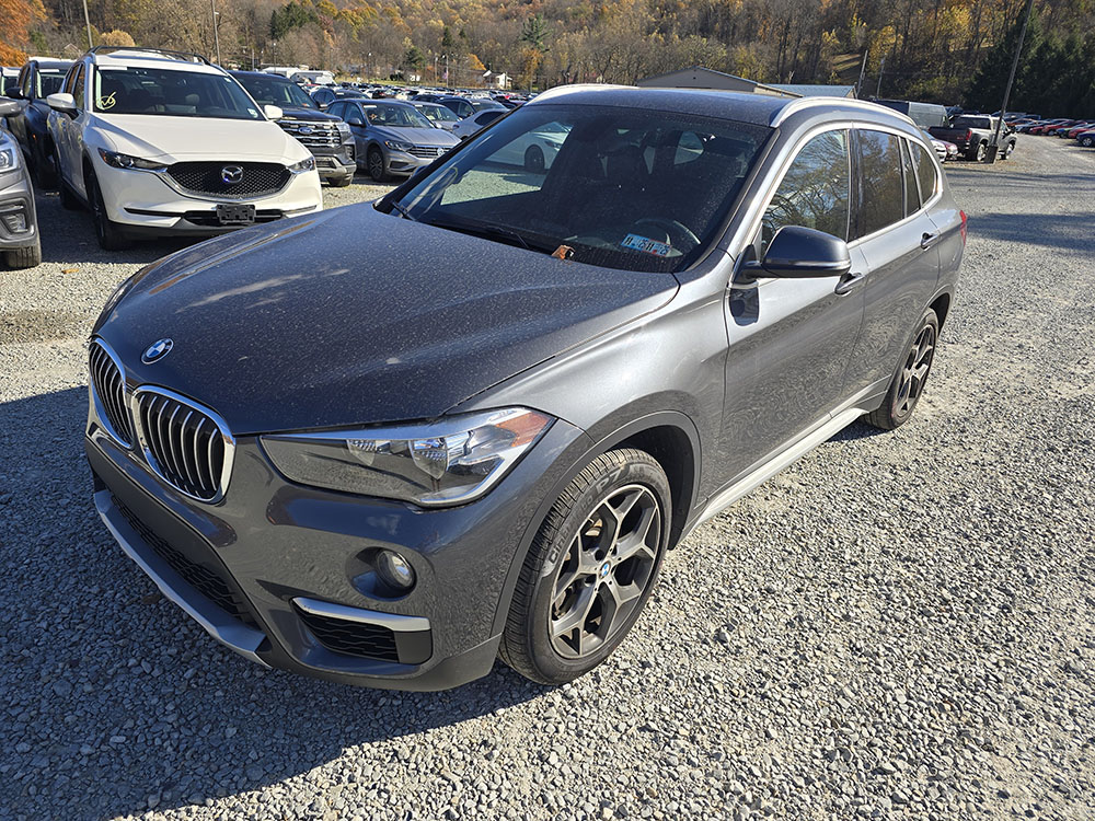 
								BMW X1 full									