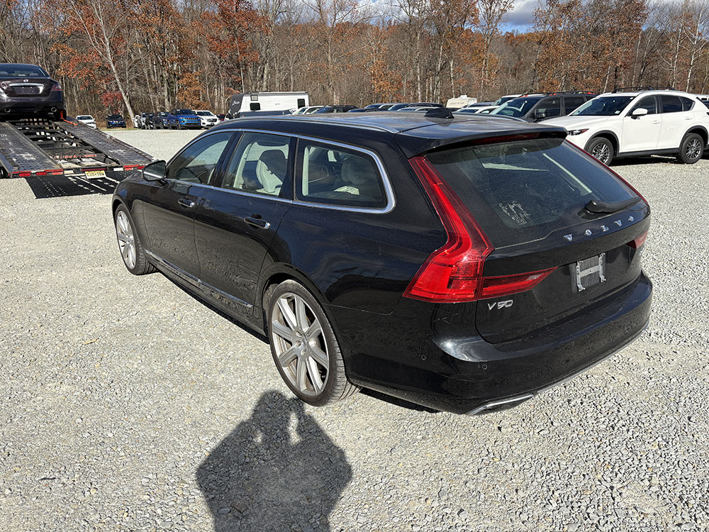 
								VOLVO V90 T6 INSCRIPTION full									