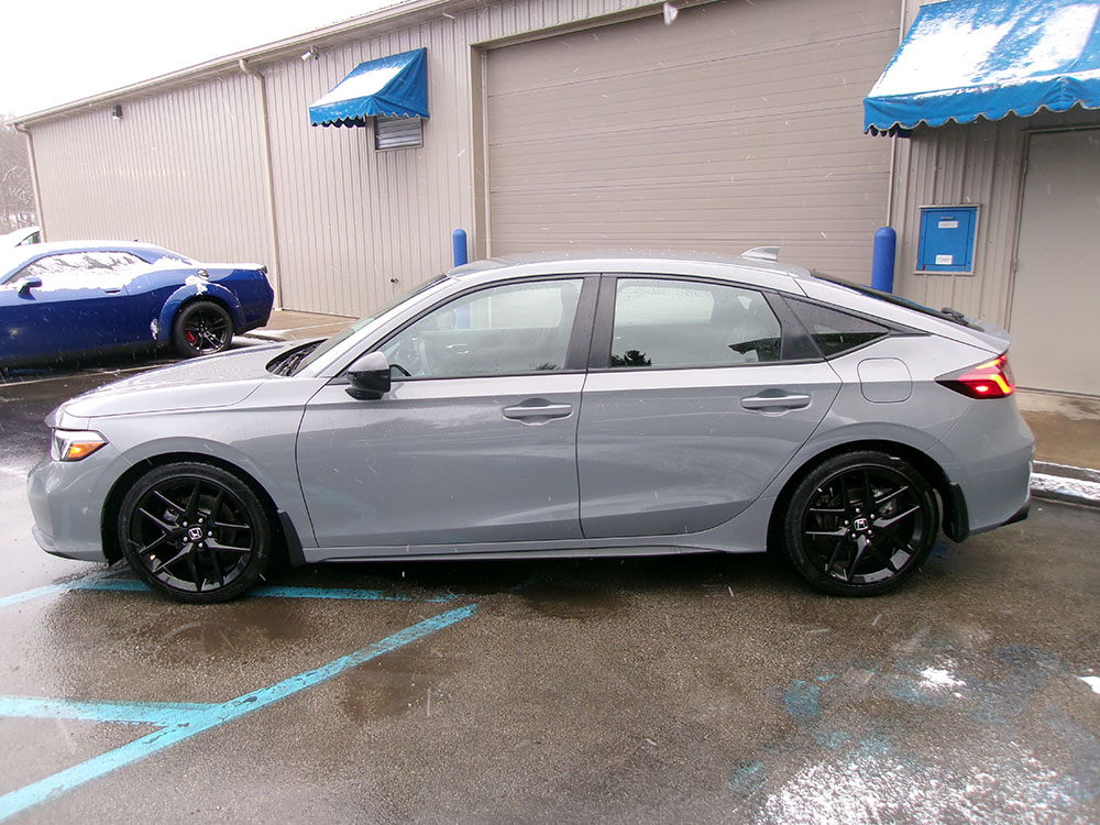 
								HONDA CIVIC SPORT full									