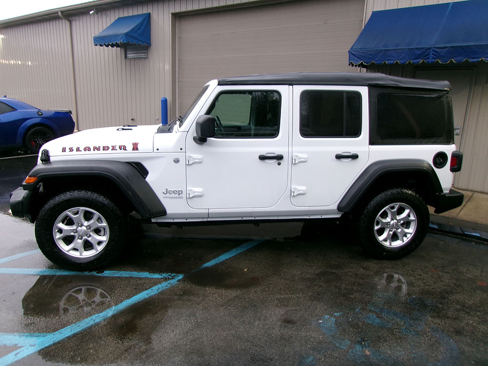 
								JEEP WRANGLER UNLIMITED SPORT ISLANDER full									