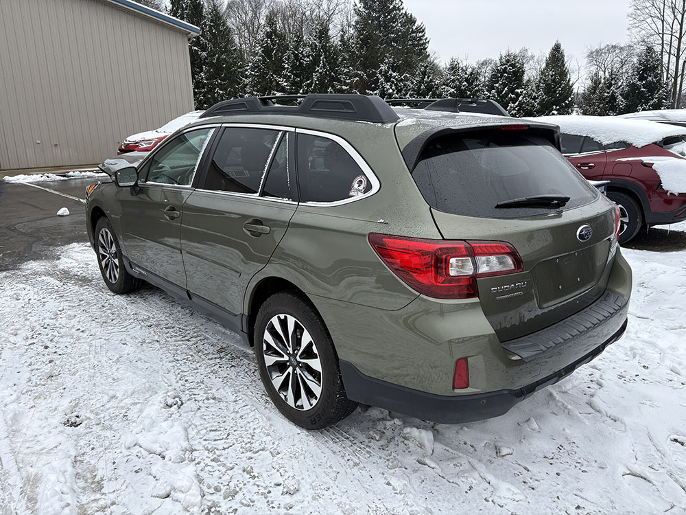 
								SUBARU OUTBACK LIMITED full									