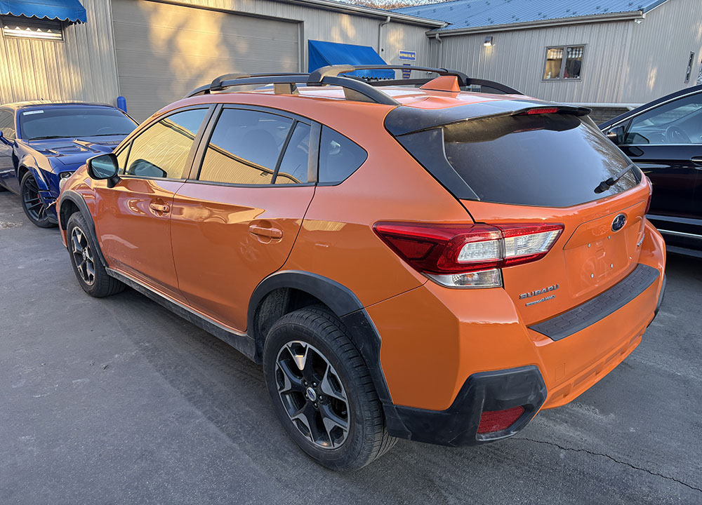
								SUBARU CROSSTREK PREMIUM full									
