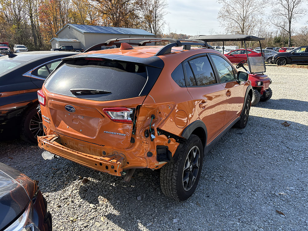 
								SUBARU CROSSTREK PREMIUM full									