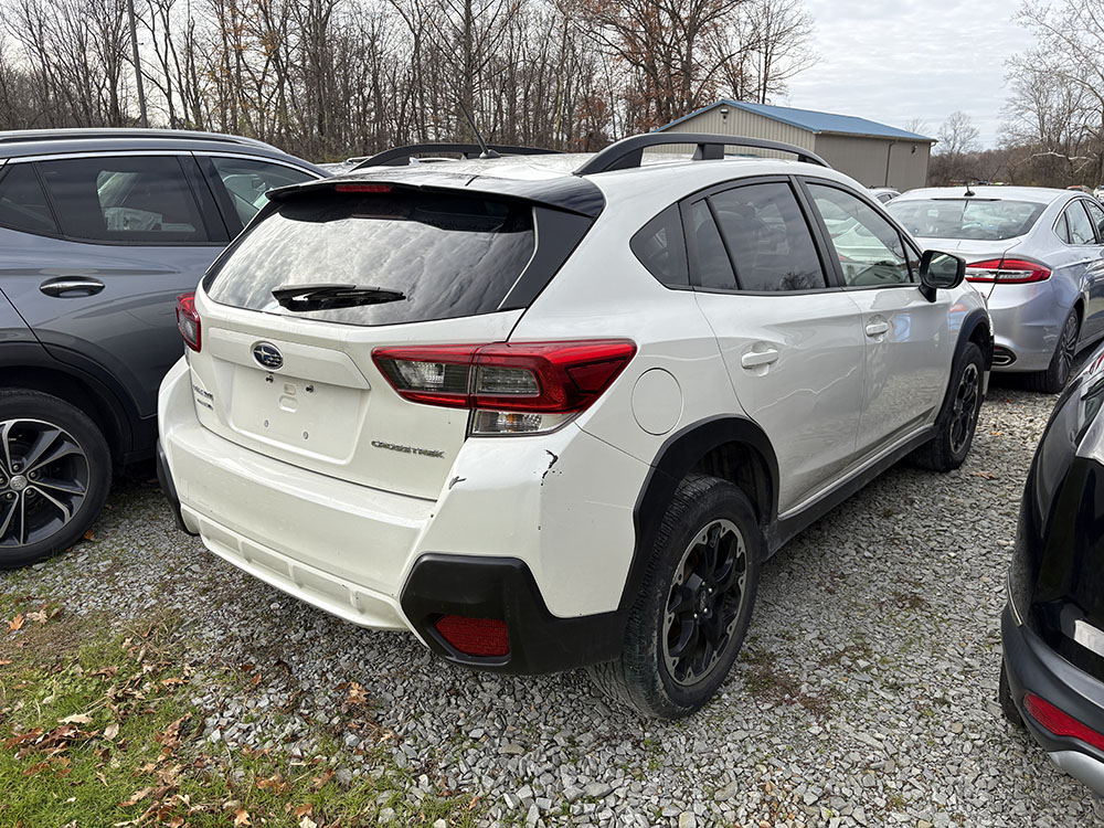 
								SUBARU CROSSTREK full									