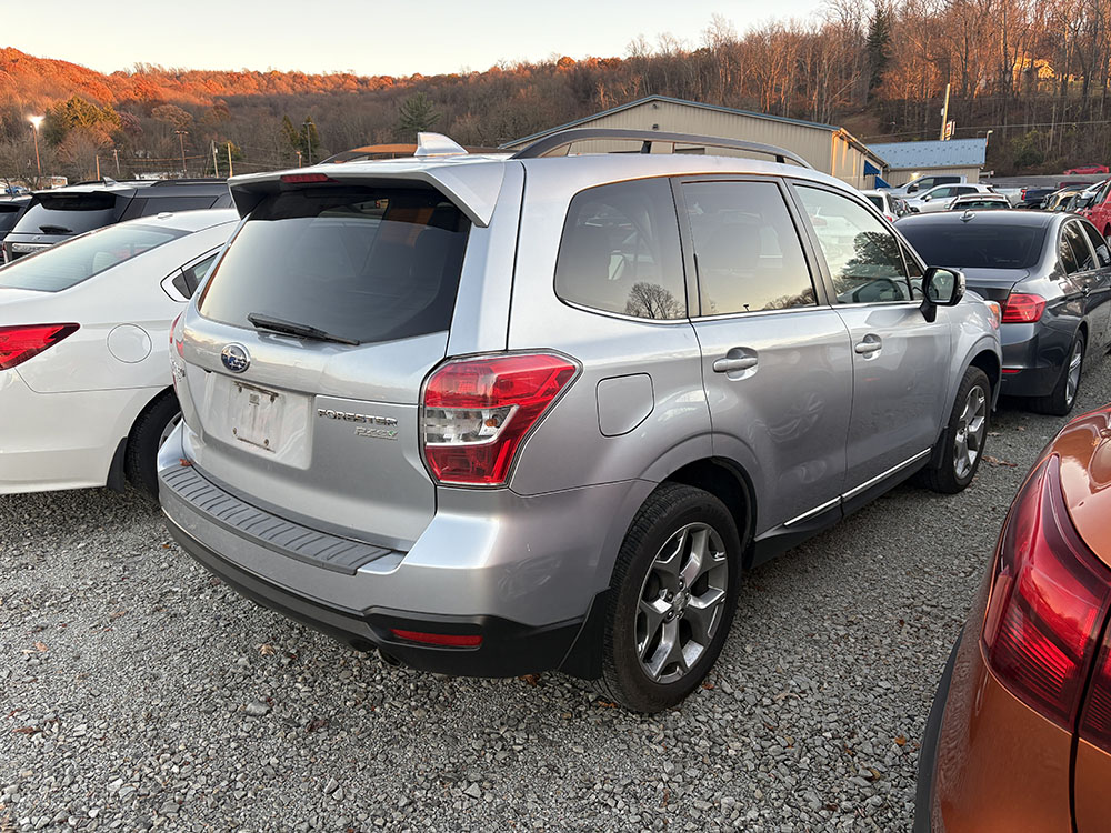 
								SUBARU FORESTER TOURING full									