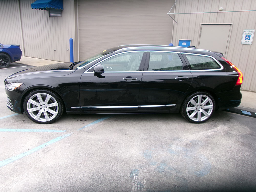 
								VOLVO V90 T6 INSCRIPTION full									