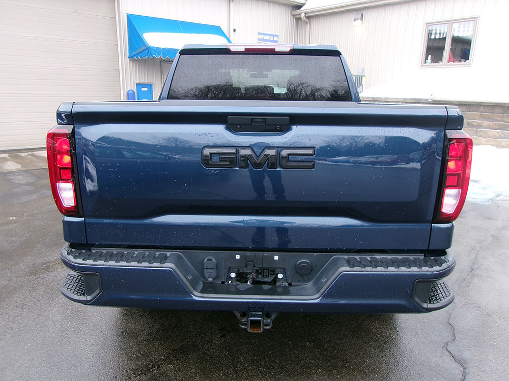 
								GMC SIERRA 1500 ELEVATION CREW CAB full									