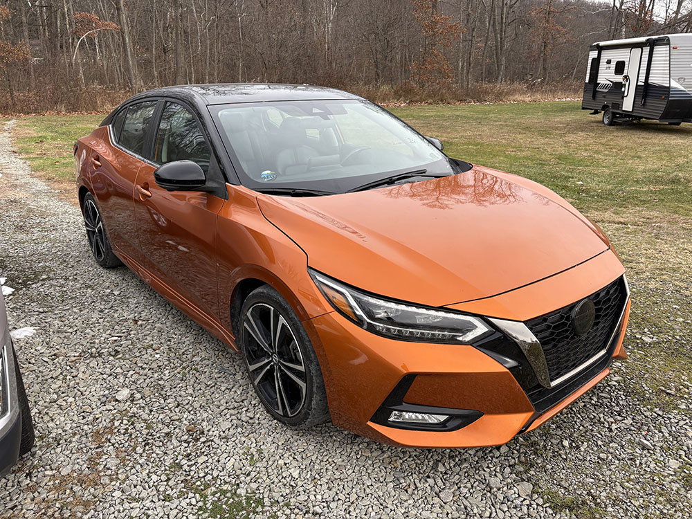 
								NISSAN SENTRA SR XTRONIC full									