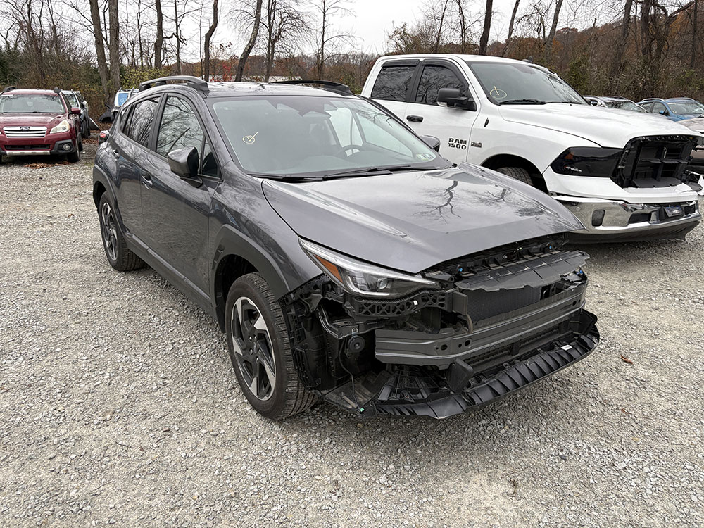 
								SUBARU CROSSTREK LIMITED full									
