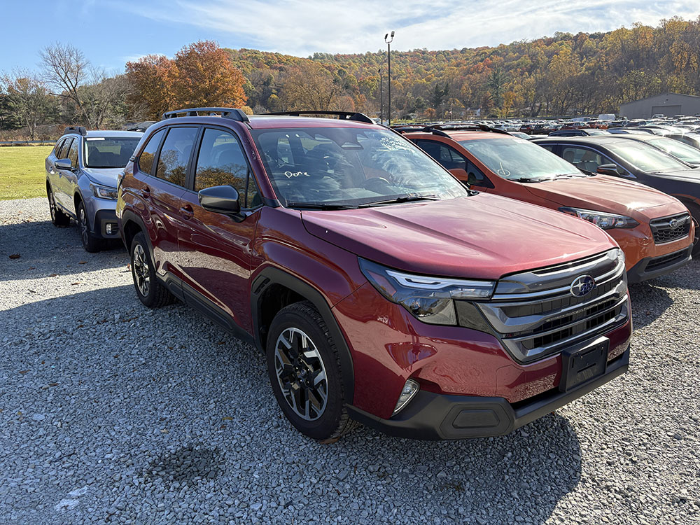 
								SUBARU FORESTER PREMIUM full									