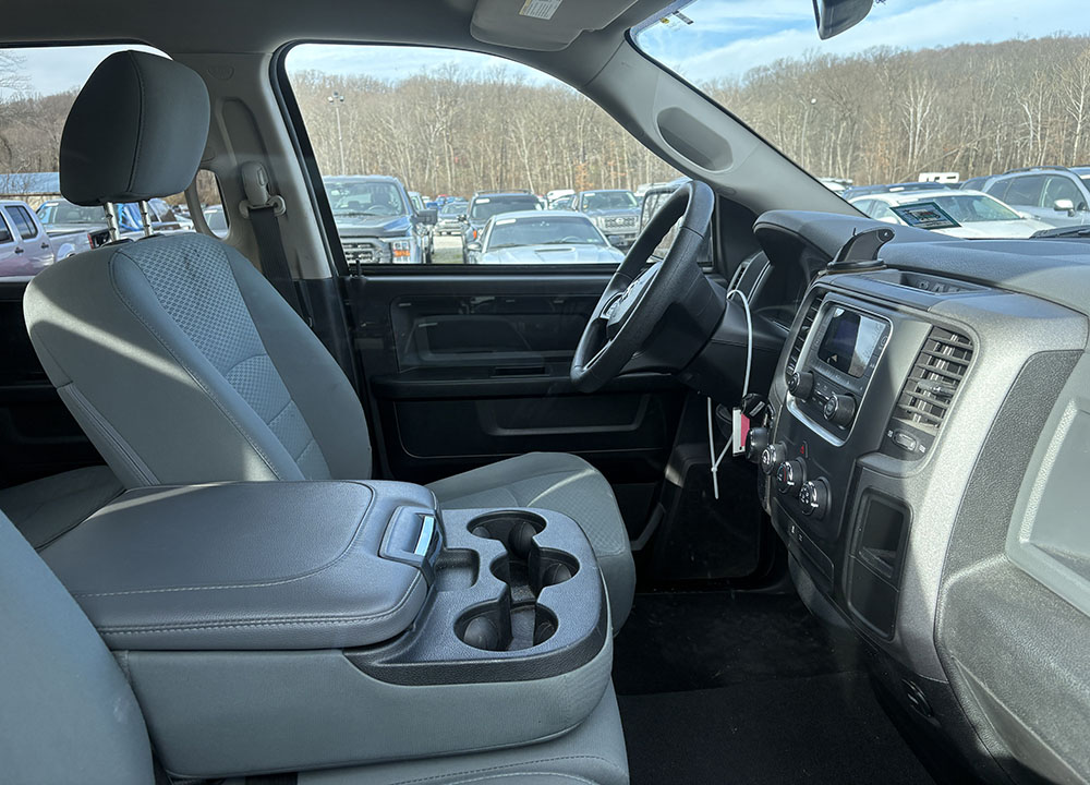 
								RAM 1500 EXPRESS EX CAB full									