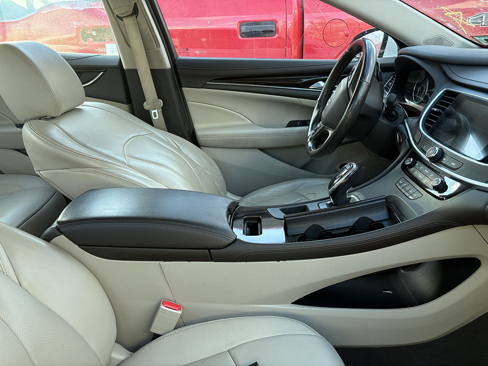 
								BUICK LACROSSE PREMIUM full									