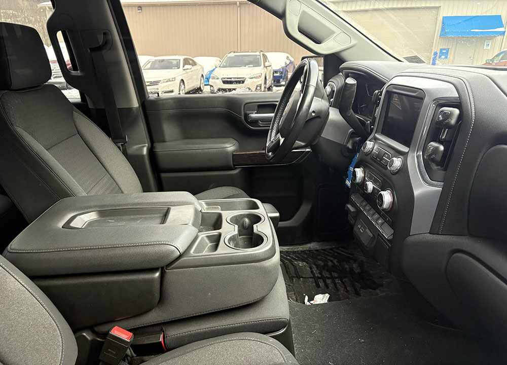 
								GMC SIERRA 1500 ELEVATION CREW CAB full									