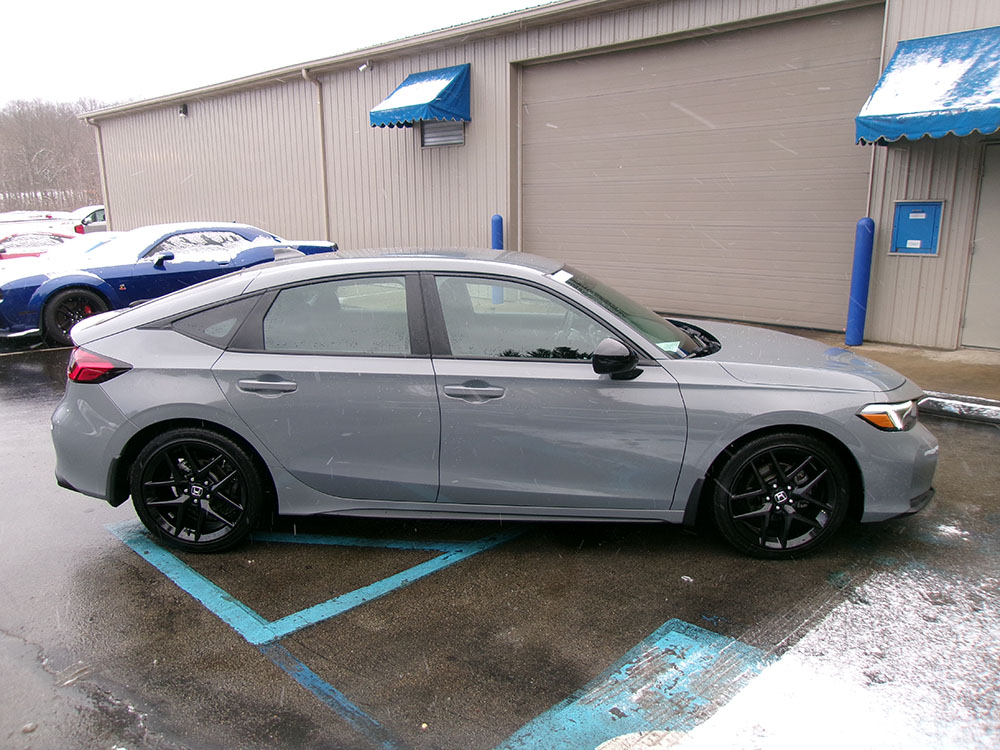 
								HONDA CIVIC SPORT full									