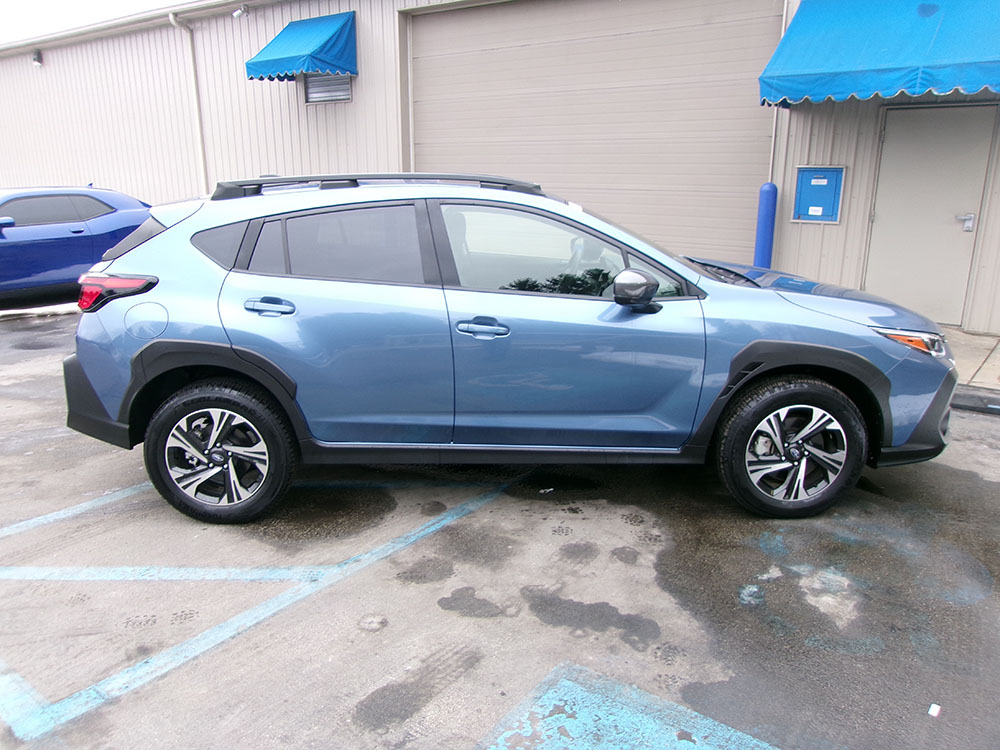 
								SUBARU CROSSTREK PREMIUM full									