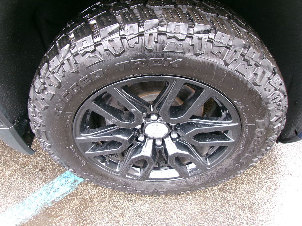 
								GMC SIERRA 1500 ELEVATION CREW CAB full									