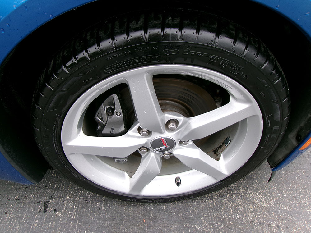 
								CHEVROLET CORVETTE LT full									