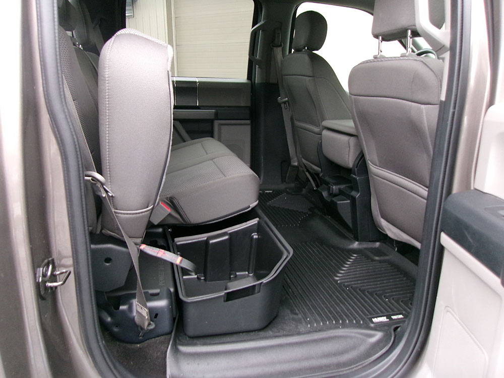 
								FORD F-150 XLT CREW CAB full									