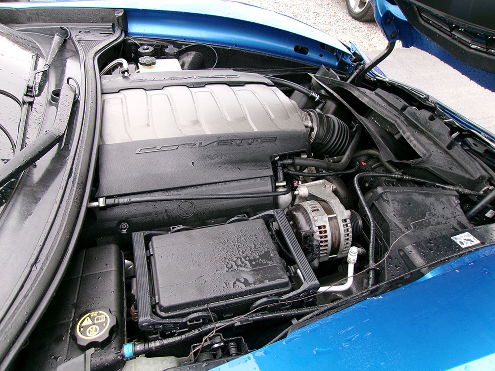 
								CHEVROLET CORVETTE LT full									