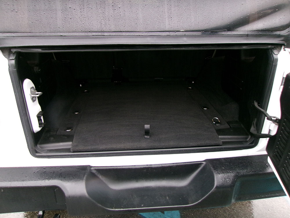 
								JEEP WRANGLER UNLIMITED SPORT ISLANDER full									