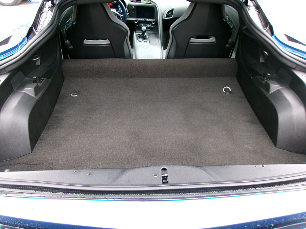 
								CHEVROLET CORVETTE LT full									