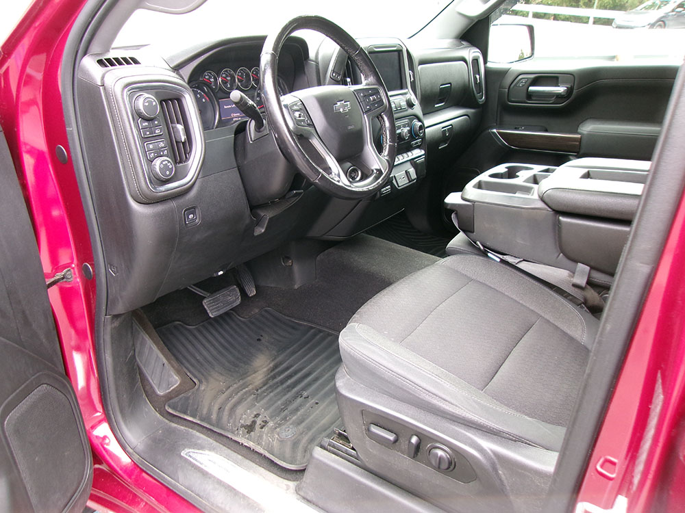 
								CHEVROLET SILVERADO 1500 RST CREW CAB full									