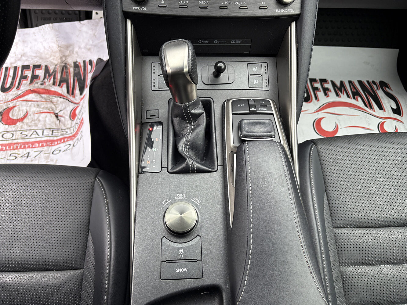 
								LEXUS IS300 F-SPORT full									