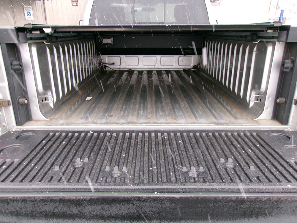 
								RAM 1500 SLT REG CAB full									