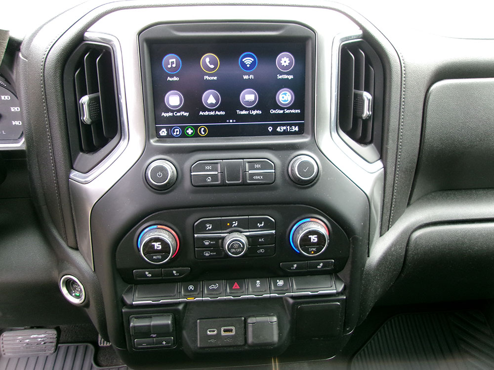 
								CHEVROLET SILVERADO 1500 RST CREW CAB full									