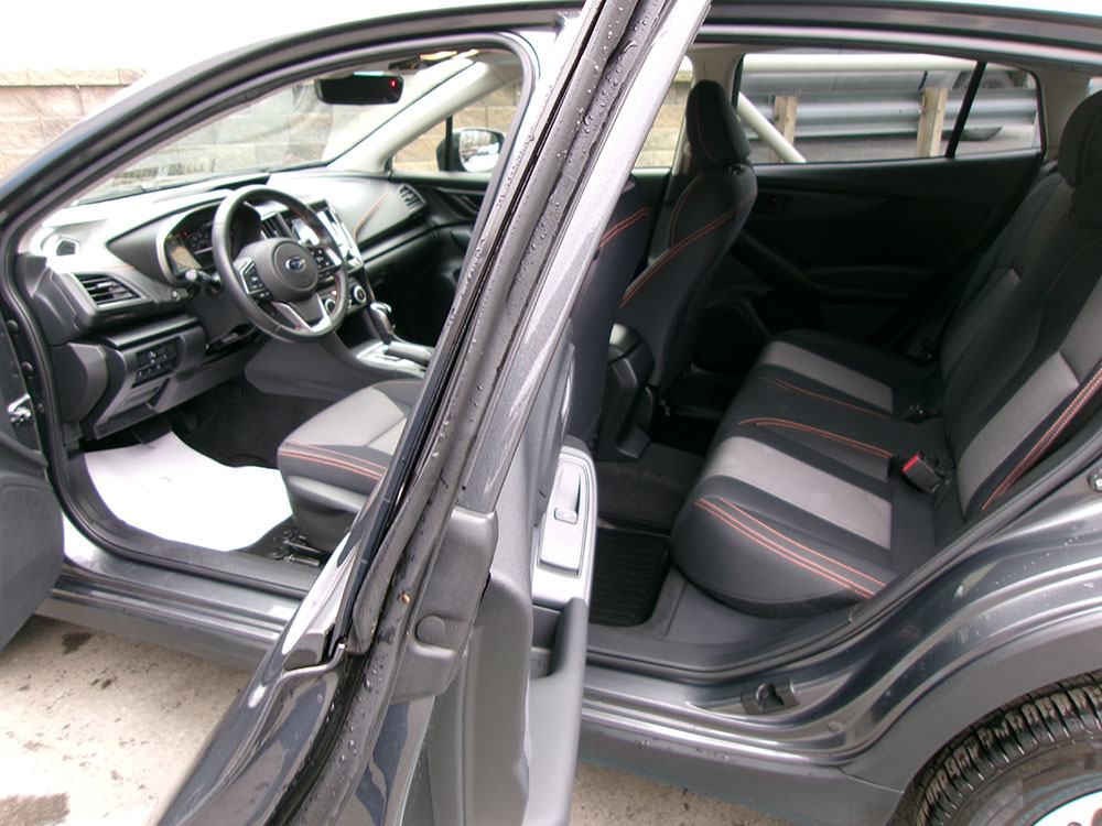 
								SUBARU CROSSTREK PREMIUM full									