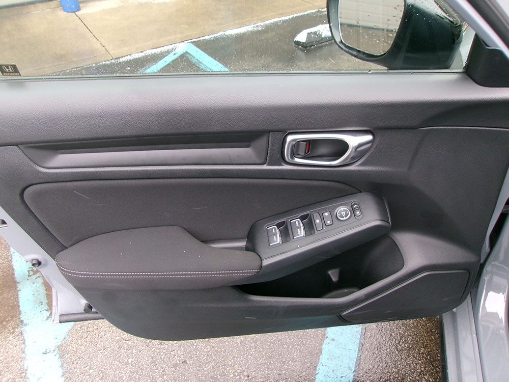 
								HONDA CIVIC SPORT full									