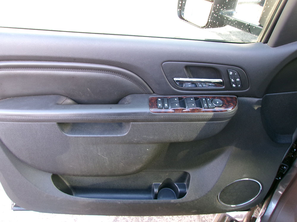 
								GMC SIERRA 2500 DENALI CREW CAB full									