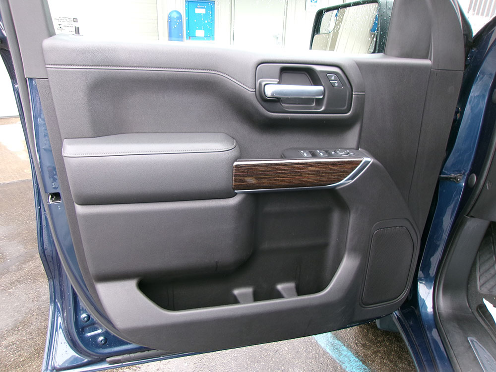 
								GMC SIERRA 1500 ELEVATION CREW CAB full									