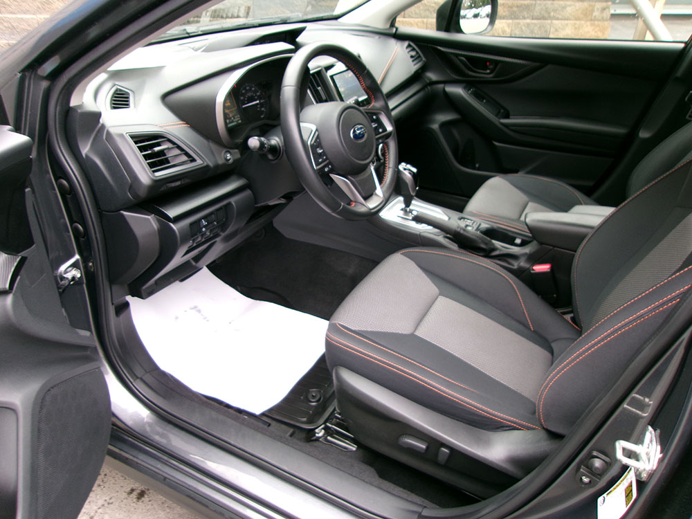 
								SUBARU CROSSTREK PREMIUM full									