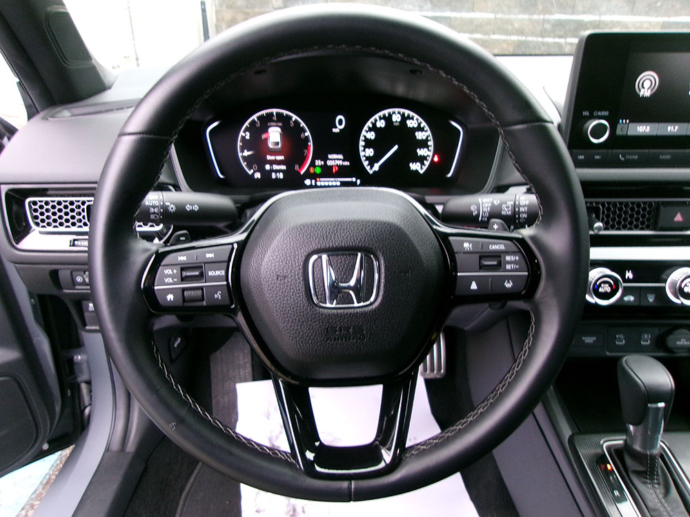 
								HONDA CIVIC SPORT full									