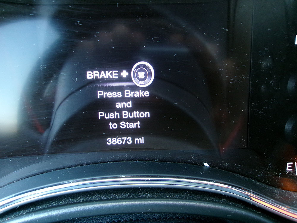 
								JEEP GRAND CHEROKEE LAREDO full									